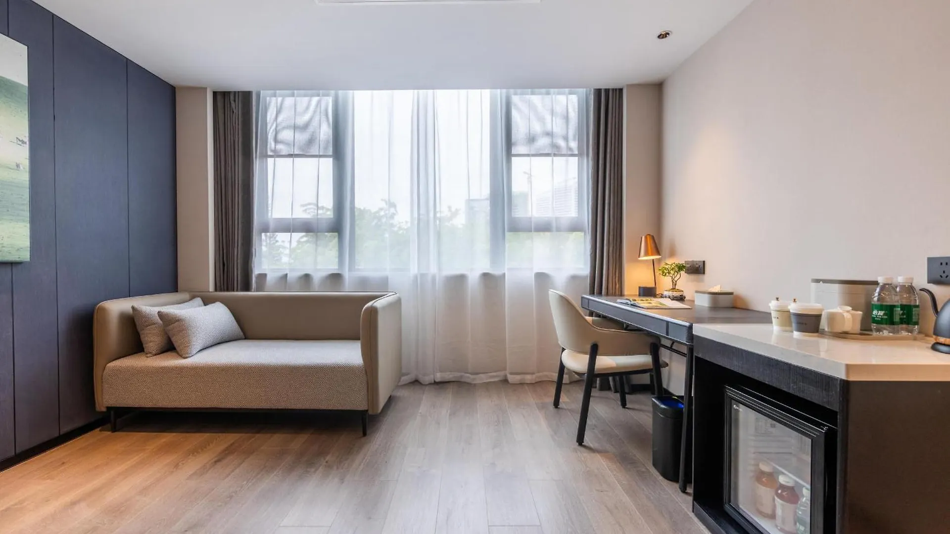 ****  Atour Hotel Sanya Government Affairs Center Hedong Road China